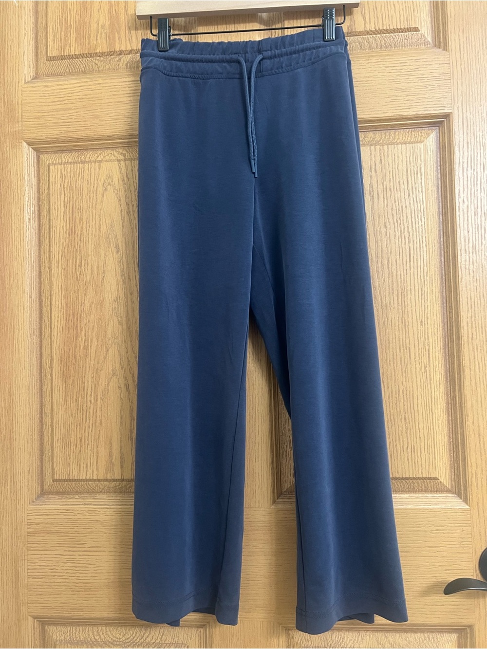 Athleta Scuba Crop Pants